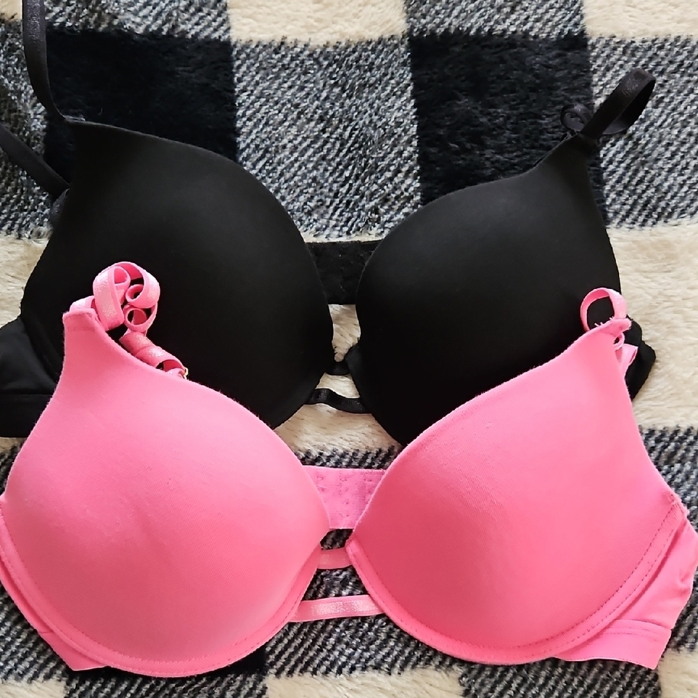 2 Fashion Nova Black and Pink Bra